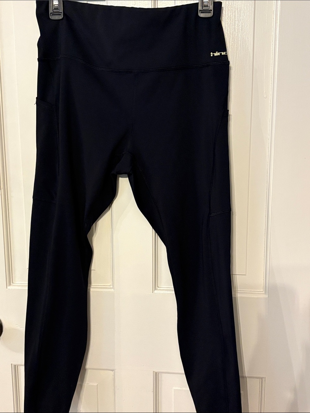 Hind Black High-Rise Athletic Leggings with Side Pockets